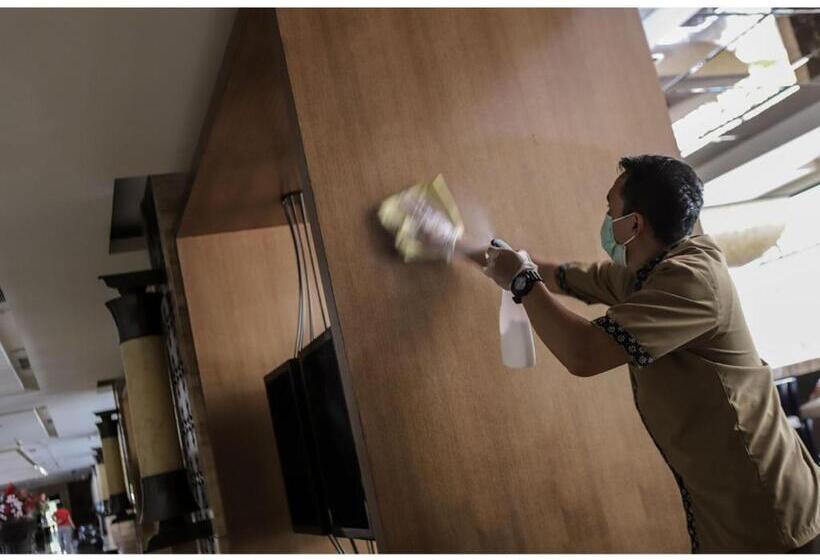 호텔 Royal Ambarrukmo Yogyakarta