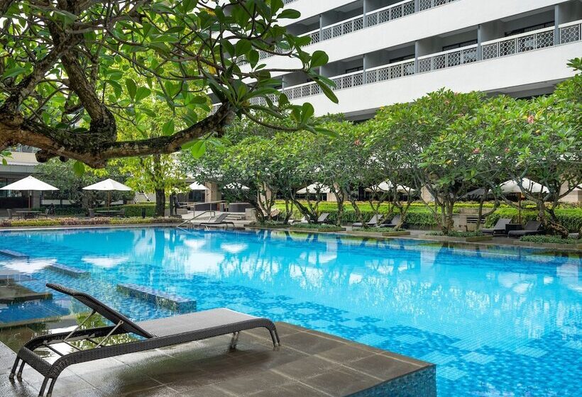 호텔 Royal Ambarrukmo Yogyakarta