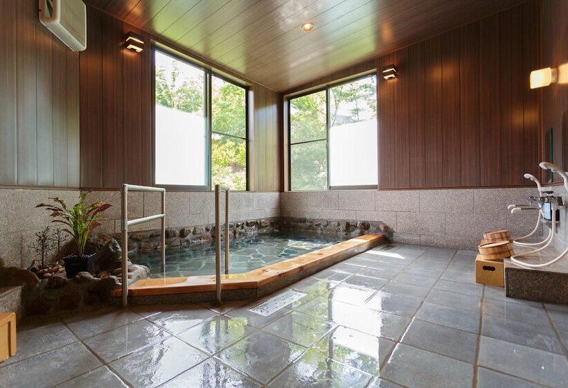 ホテル Ryokan Nobiru Sansou