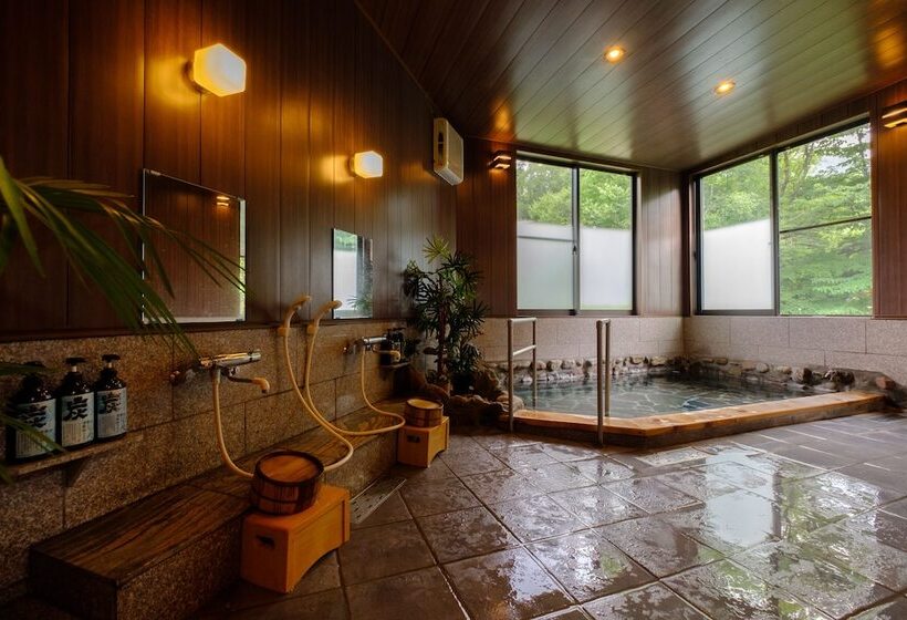 ホテル Ryokan Nobiru Sansou