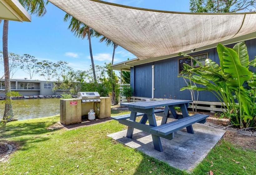 هتل Sanctuary Lakes Fauna Retreat