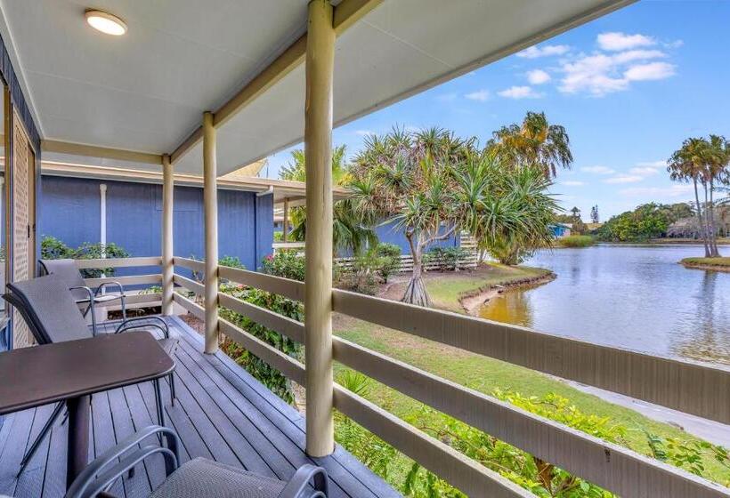 هتل Sanctuary Lakes Fauna Retreat