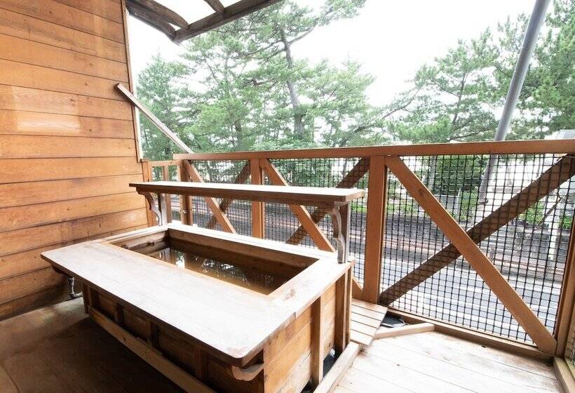 فندق Shirahamakan