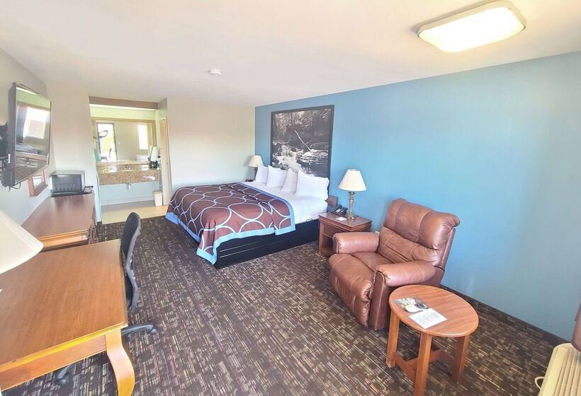 فندق Super 8 By Wyndham Mcgehee