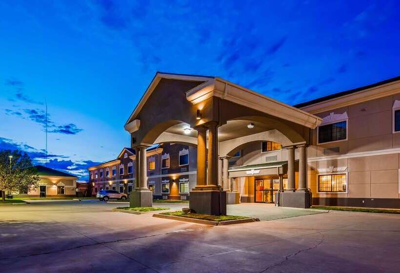 Surestay Plus Hotel By Best Western Quanah