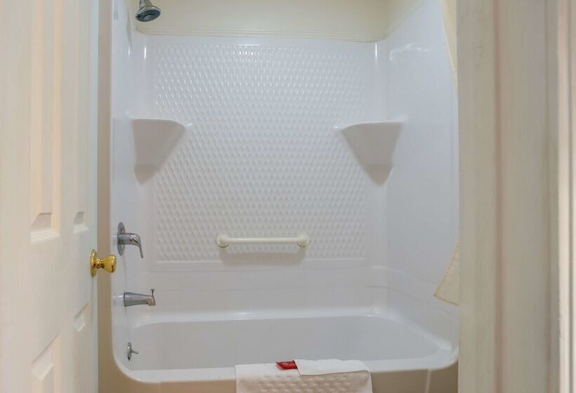 Surestay Hotel By Best Western Leesville