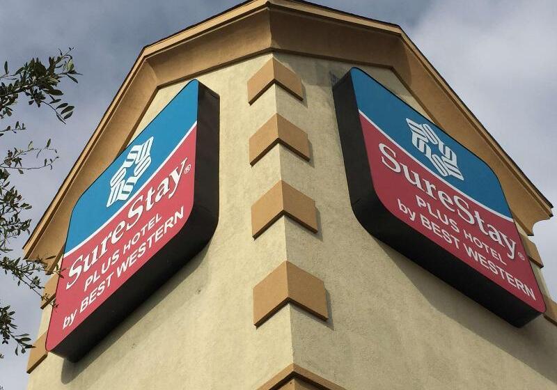 Отель Surestay Plus By Best Western Fort Worth Benbrook