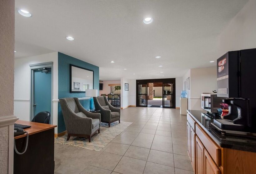 Surestay Plus Hotel By Best Western Berkeley Springs