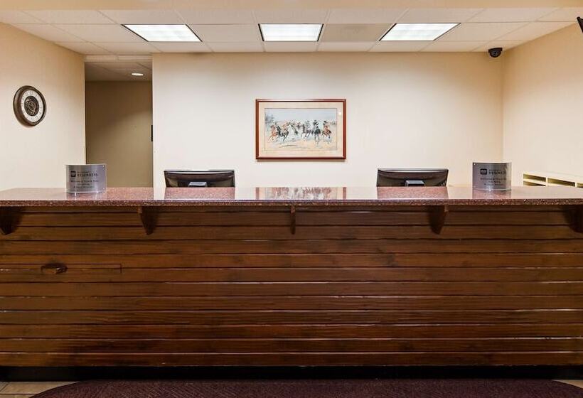 فندق Days Inn By Wyndham Coffeyville