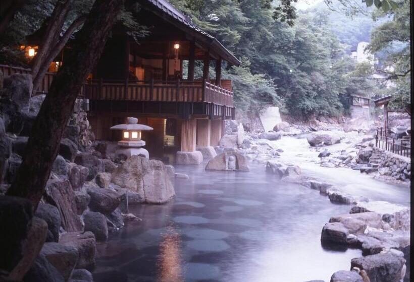 호텔 Takaragawa Onsen Ousenkaku