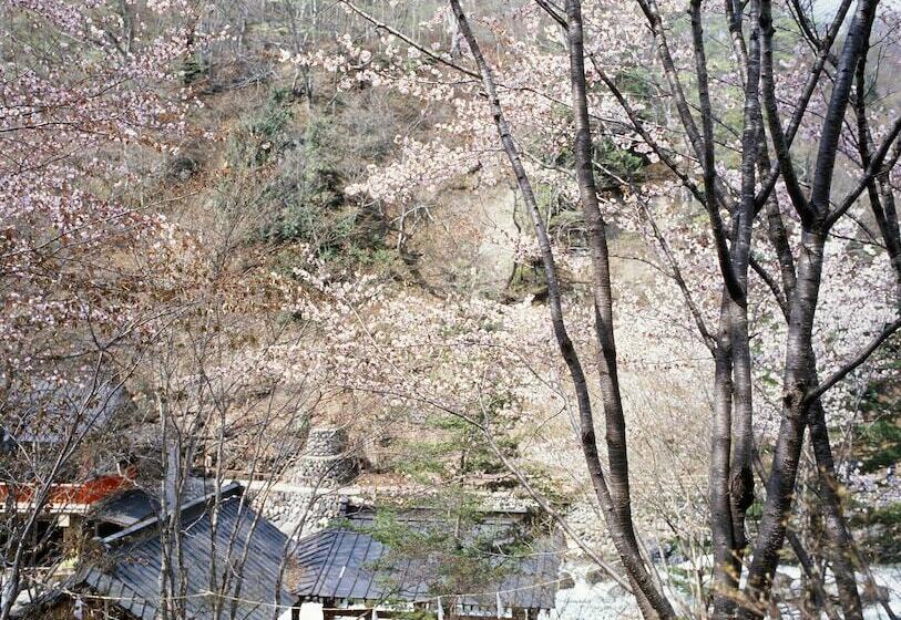 호텔 Takaragawa Onsen Ousenkaku