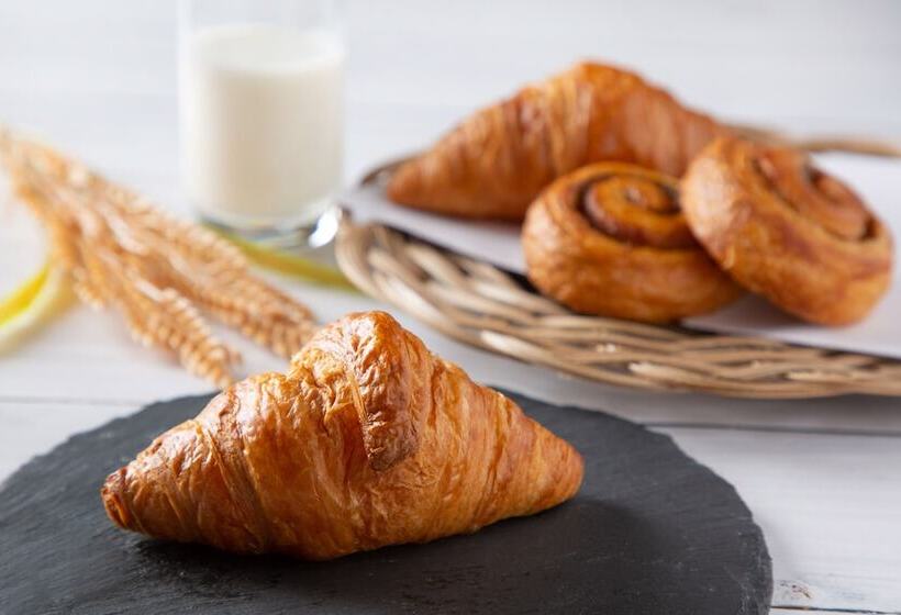 فندق Takuboku Tei