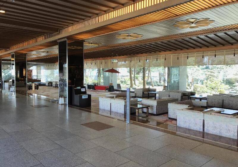 فندق Takuboku Tei