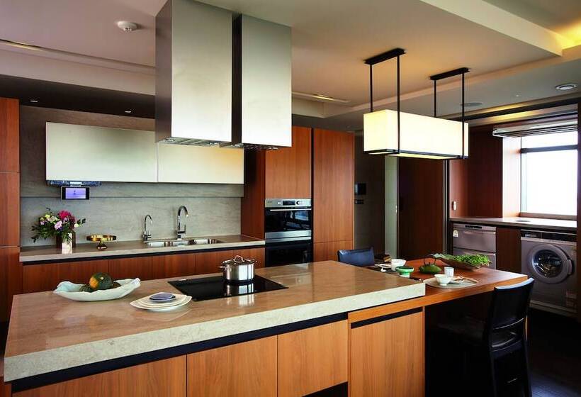 ホテル The Classic 500 Pentaz Executive Residence