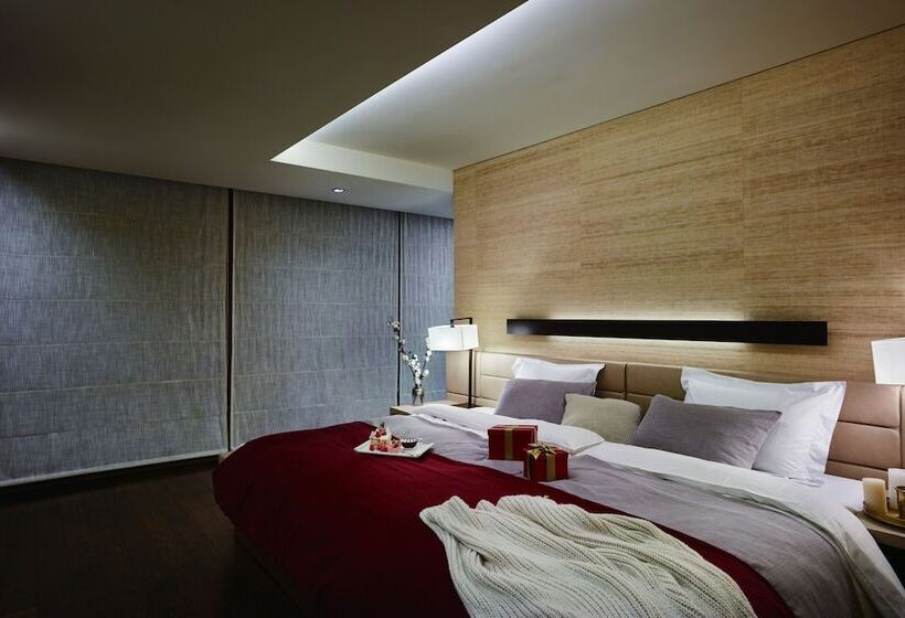 ホテル The Classic 500 Pentaz Executive Residence