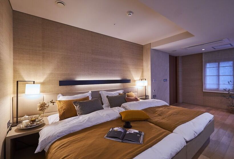 ホテル The Classic 500 Pentaz Executive Residence