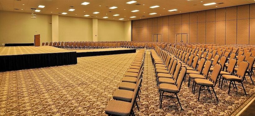 Montcler Hotel & Conference Center, Trademark By Wyndham