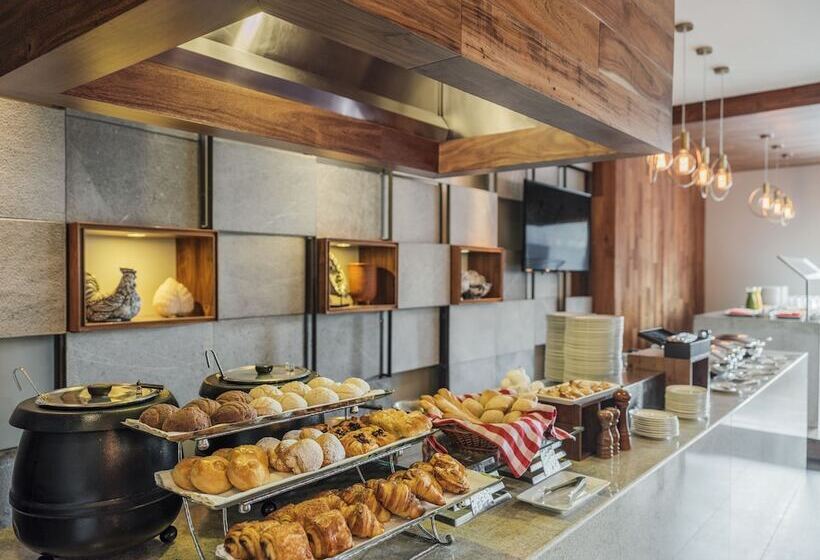 The Paragon Hotel Mexico Santa Fe By Accor