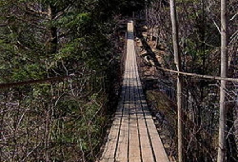 فندق The Smoke House Lodge