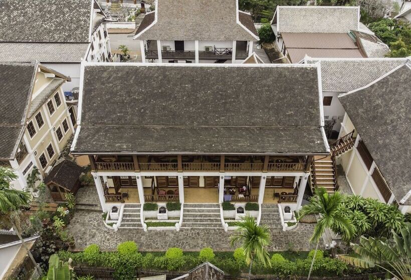 هتل The View Pavilion