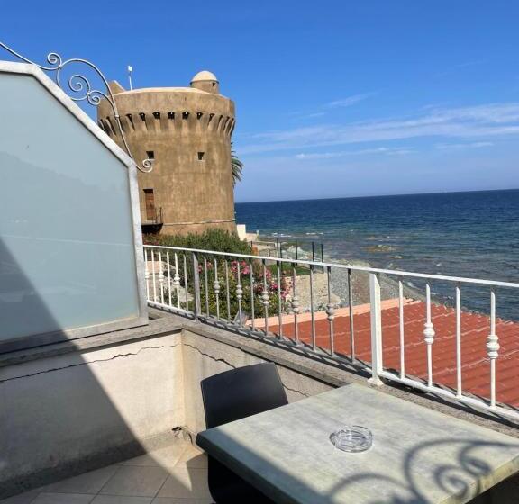 Отель Torremare