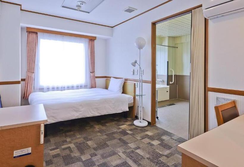 호텔 Toyoko Inn Akita-eki Higashi-guchi