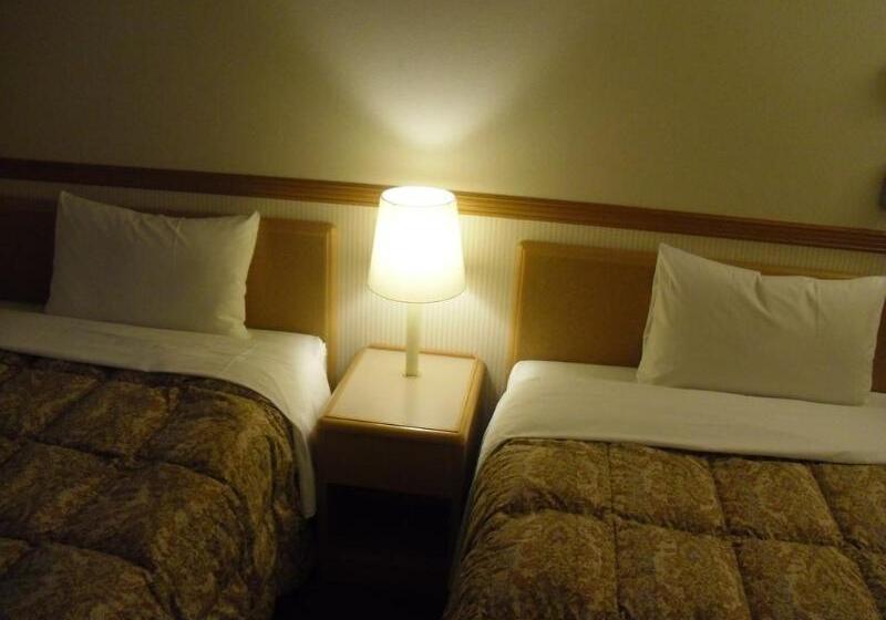Отель Toyoko Inn Atami Ekimae
