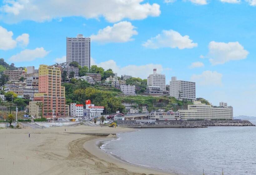 Отель Toyoko Inn Atami Ekimae