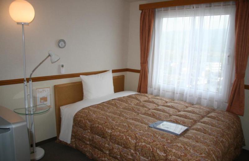 酒店 Toyoko Inn Higashi-Hiroshima Saijo Ekimae