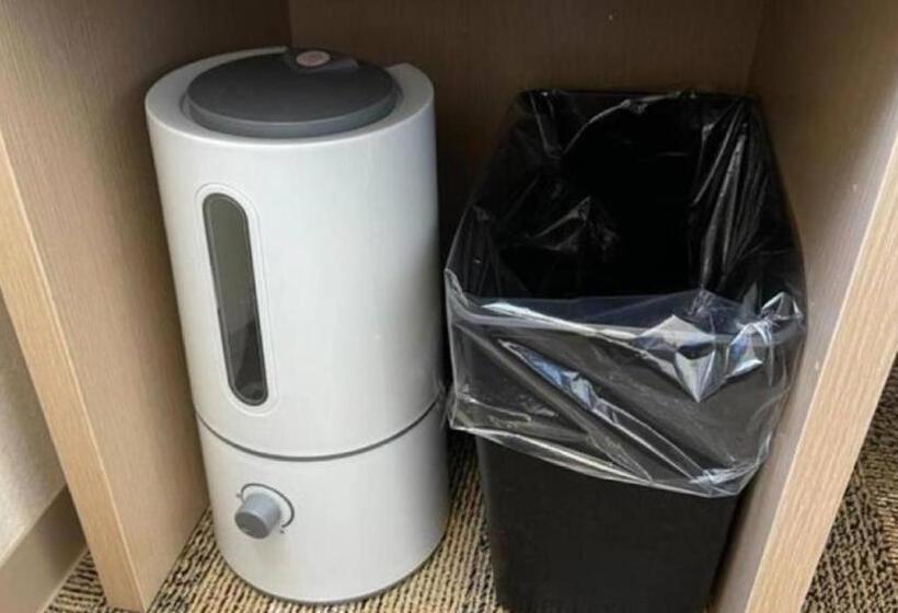 Отель Toyoko Inn Hiroshima-eki Shin-kansen-guchi