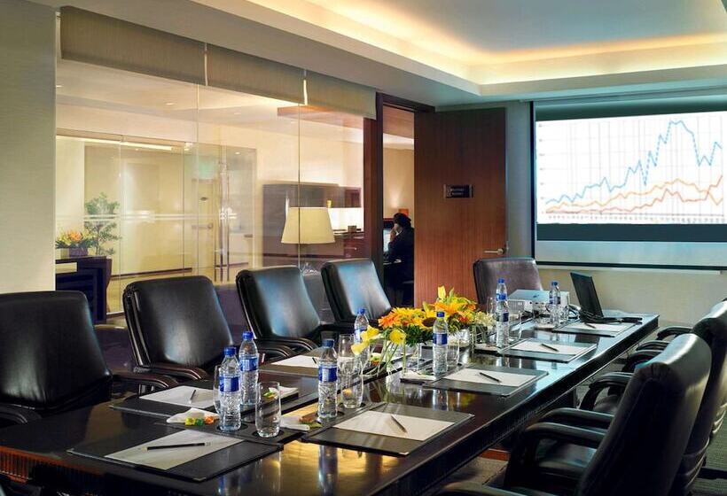 Joy Nostalg Hotel & Suites Manila Managed By Accorhotels