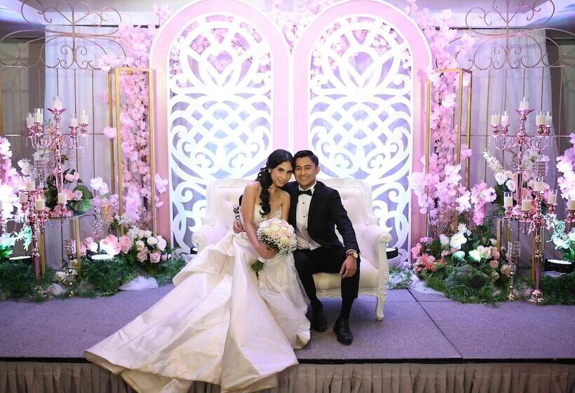 Joy Nostalg Hotel & Suites Manila Managed By Accorhotels