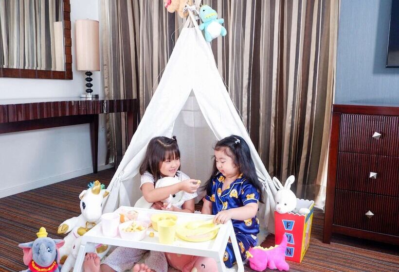 Joy Nostalg Hotel & Suites Manila Managed By Accorhotels