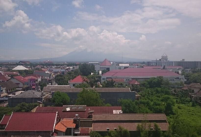 Merapi Merbabu Hotel Yogyakarta Powered By Archipelago
