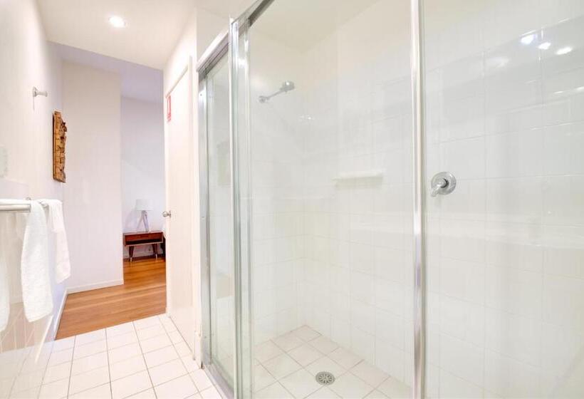 Mobys Beachside Retreat