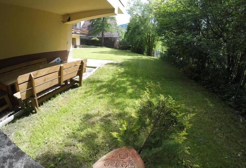 Sunshine Hostel
