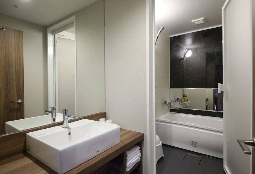 The Hedistar Hotel Narita