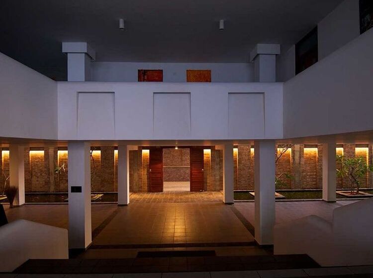 The Long Beach Resort & Spa