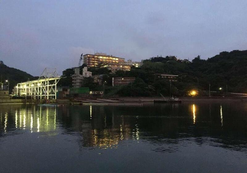 مبيت وإفطار Wano Resort Hazu