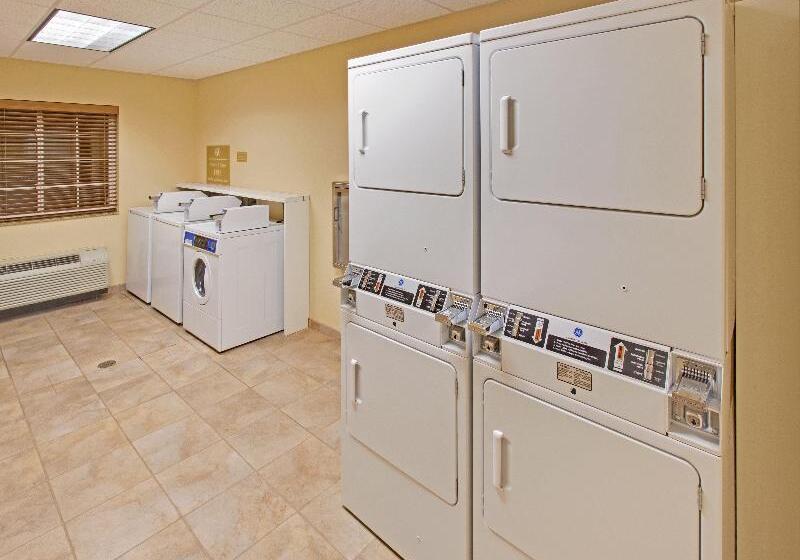 Candlewood Suites Williston, An Ihg