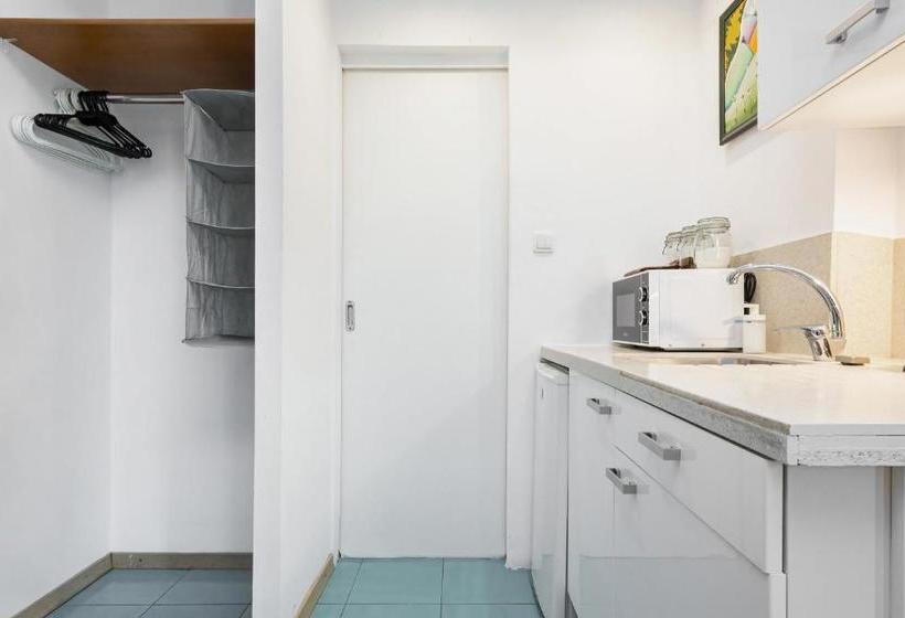 Apartments Warsaw Brzozowa