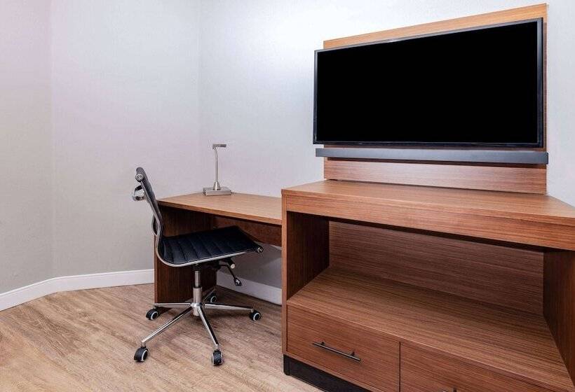 Hawthorn Extended Stay By Wyndham Ardmore