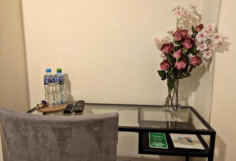 Hostel Helvetia   Privates In City Center And Old Town