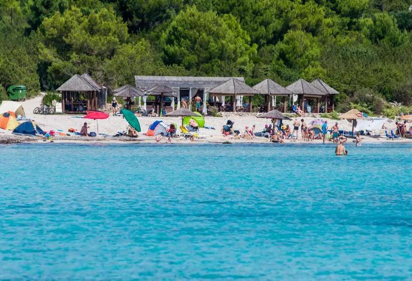 בית מלון כפרי Agava