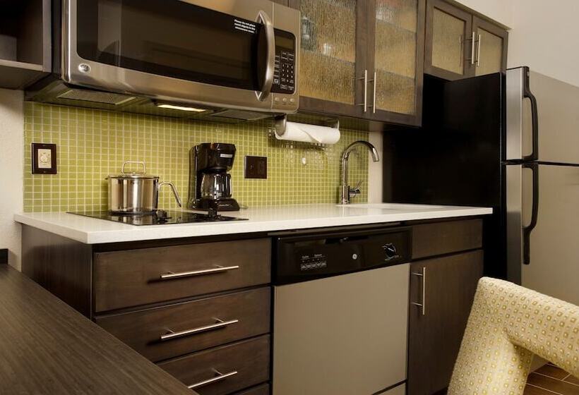 Отель Candlewood Suites Alexandria   Fort Belvoir By Ihg