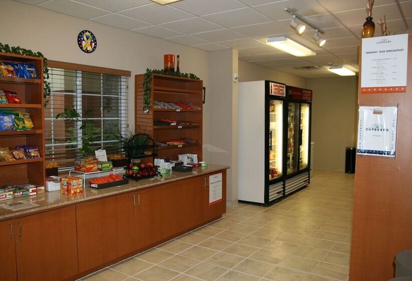 Отель Candlewood Suites Bordentown Trenton, An Ihg