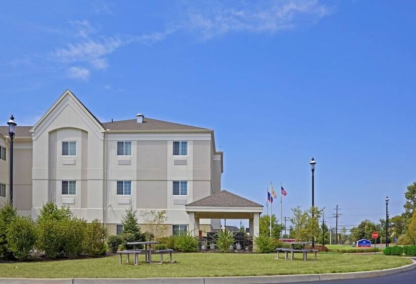 Отель Candlewood Suites Bordentown Trenton, An Ihg