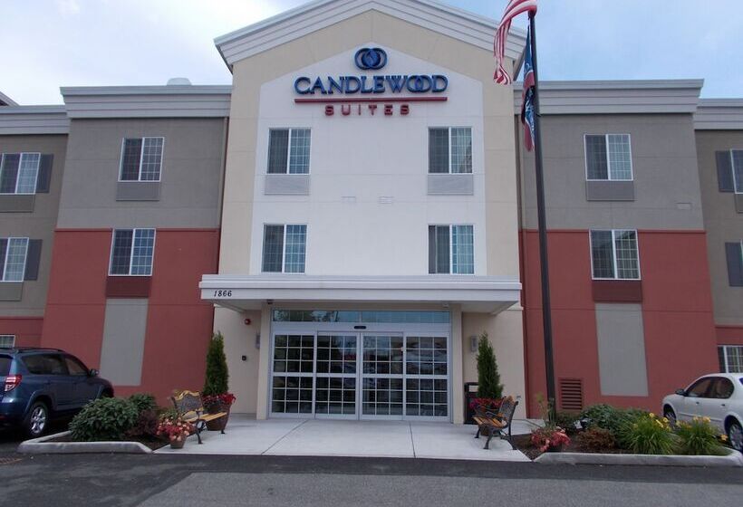 فندق Candlewood Suites Burlington, An Ihg