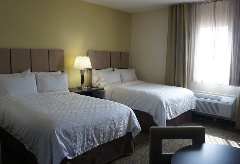 בית מלון כפרי Candlewood Suites Clarksville By Ihg
