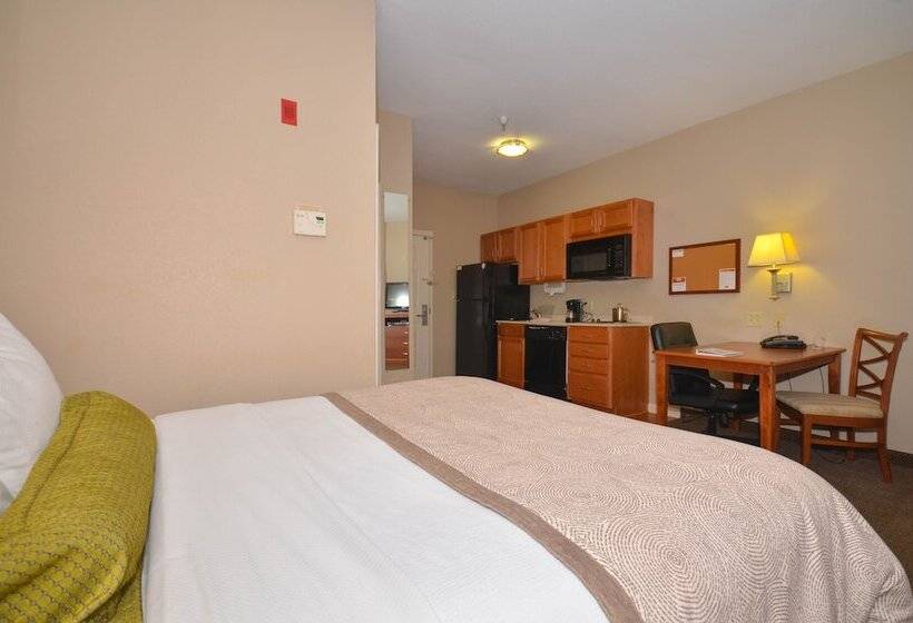 בית מלון כפרי Candlewood Suites Clarksville By Ihg